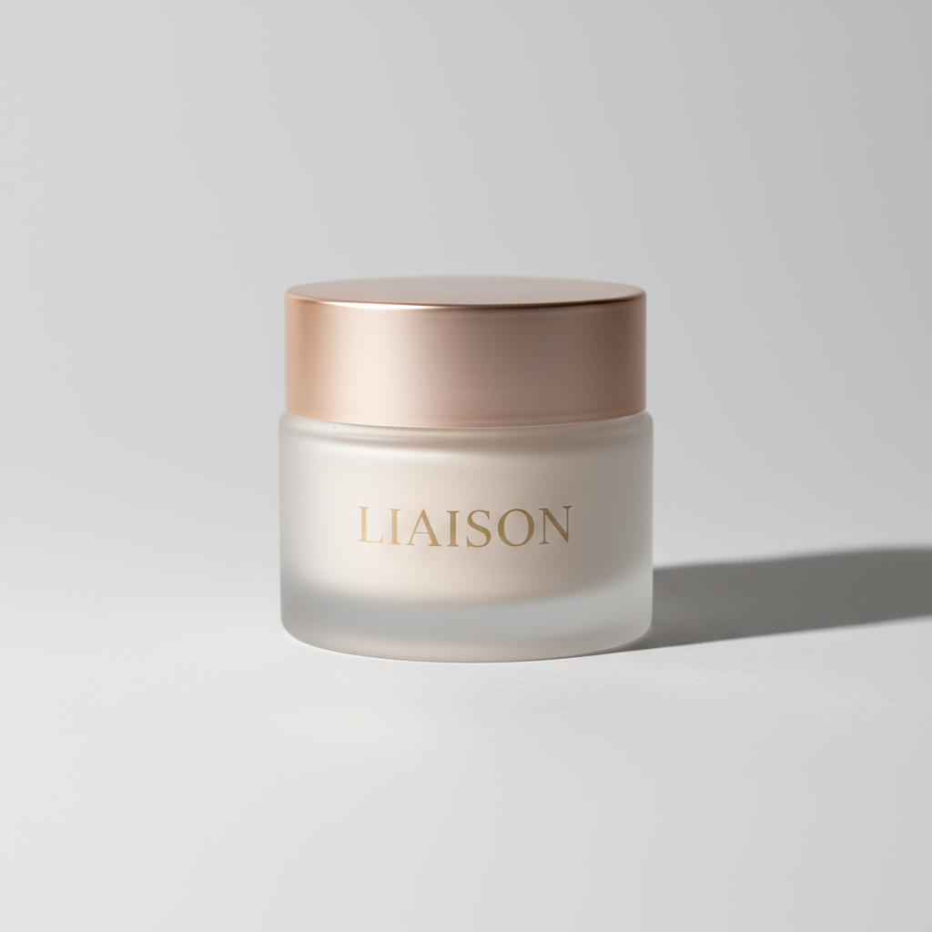 Liaison Nourishing Hair Mask – Jar Close-Up